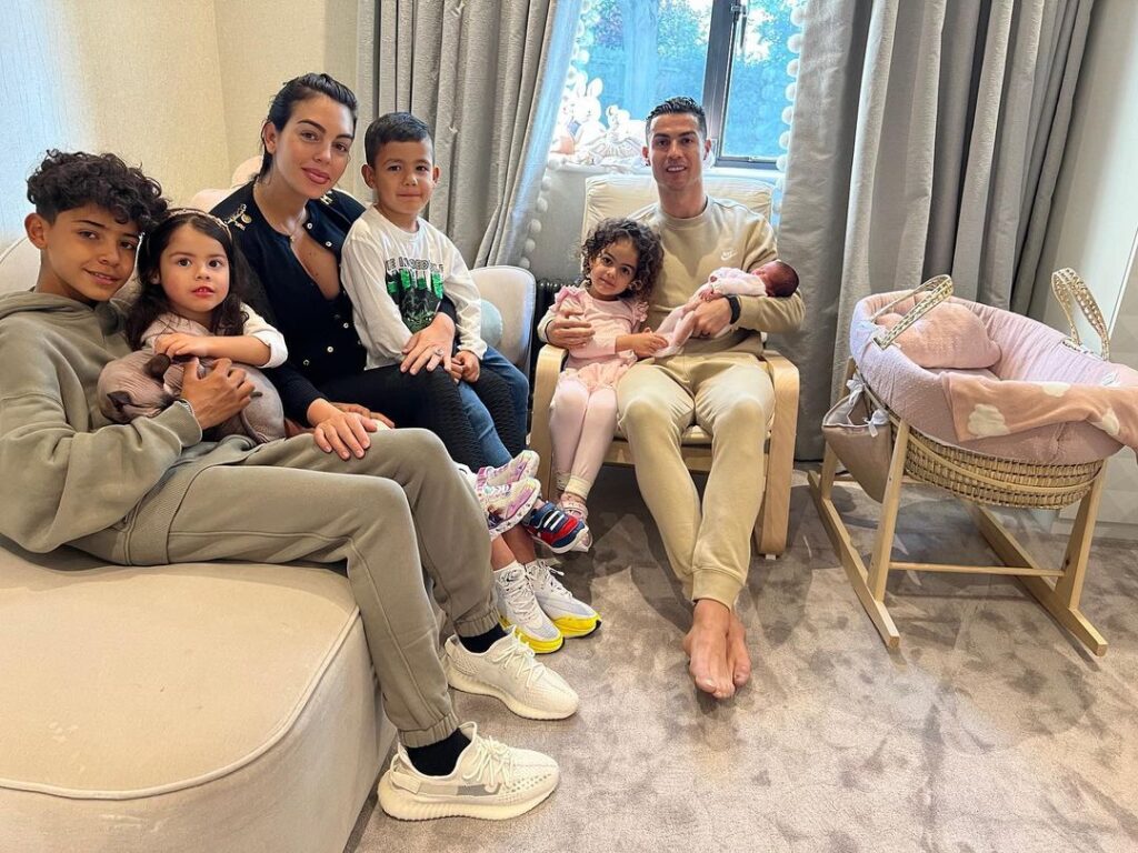 Cristiano Ronaldo and his family 