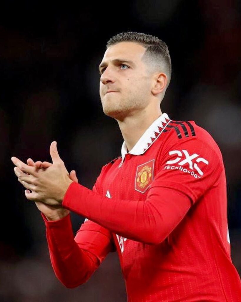 Diogo Dalot contract extension - Manchester United 